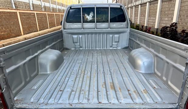 Toyota Hilux 3.0 D-4D 4x4 2015 Silver