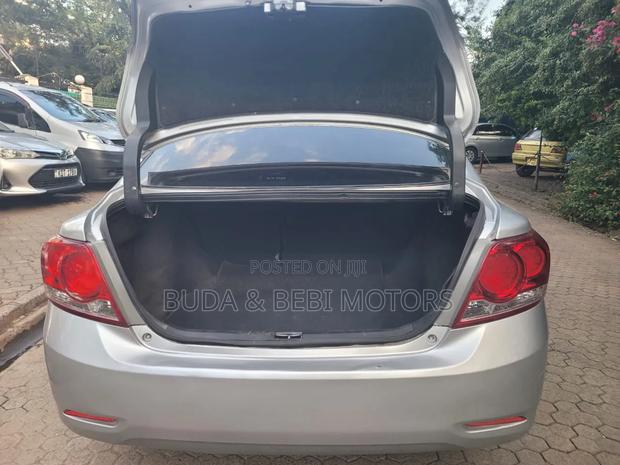 Toyota Allion 2011 Silver