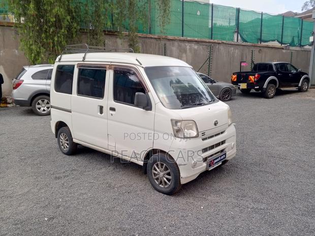 Toyota Pixis 2015 White
