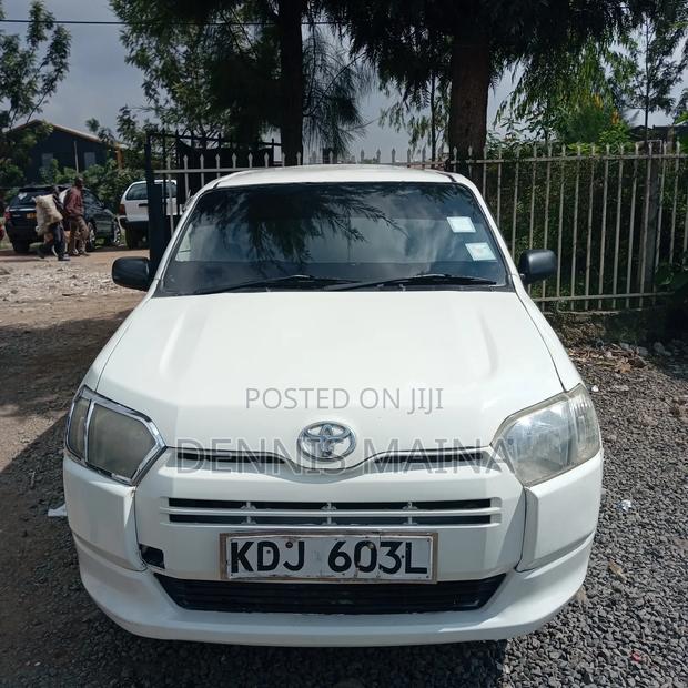 Toyota Probox 1.5 F 2WD 2015 White