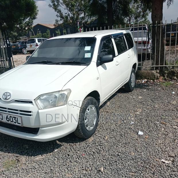 Toyota Probox 1.5 F 2WD 2015 White