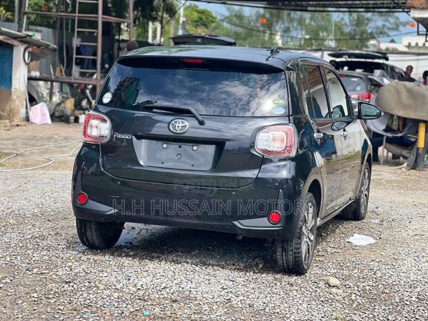 Toyota Passo 2019 Black