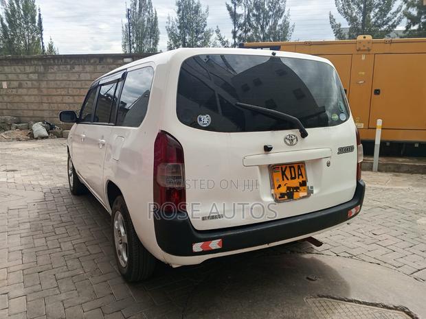 Toyota Succeed SV Premium 2014 White
