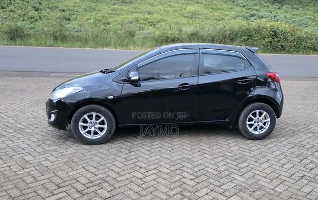 Mazda Demio 2013 Black