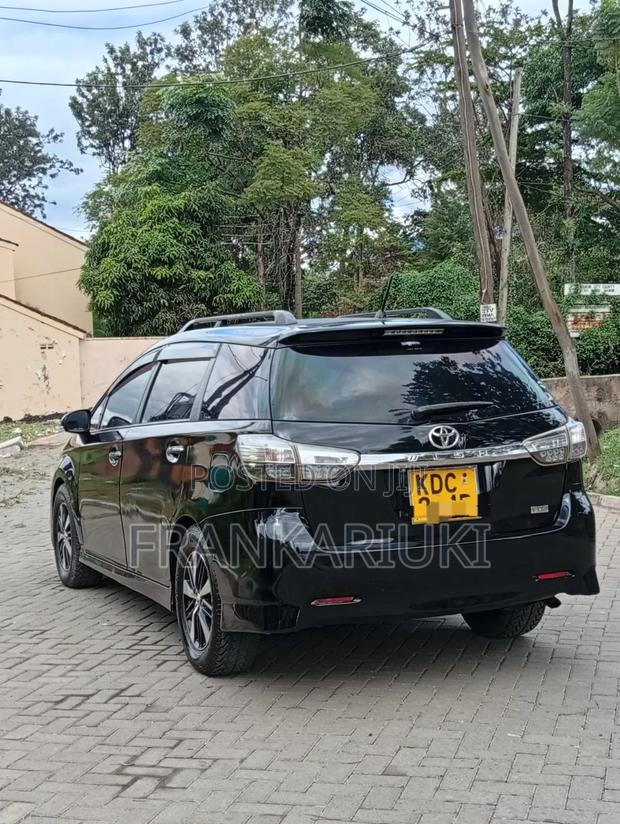 Toyota Wish 2014 Black