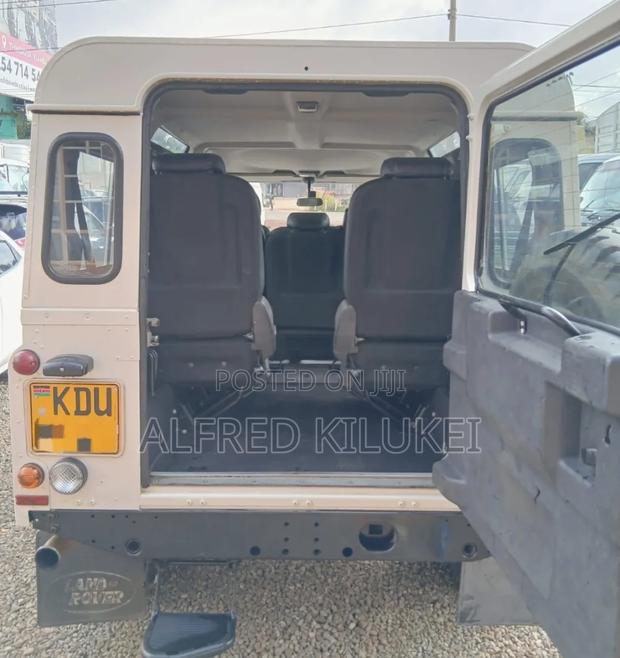 Land Rover Defender 2013 White