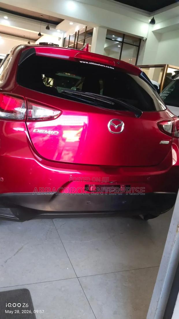 Mazda Demio 2018