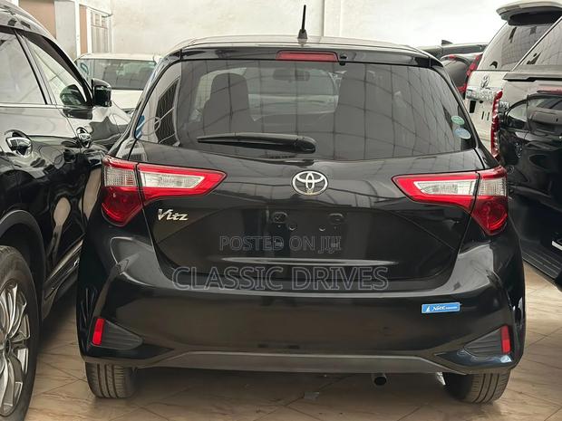 Toyota Vitz 2019 Black