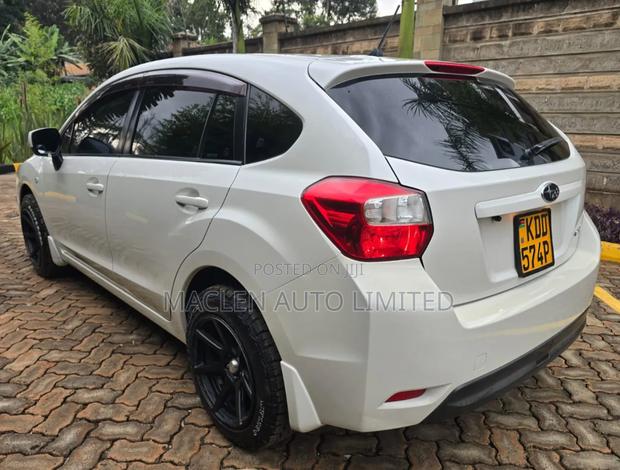 Subaru Impreza 2014 White