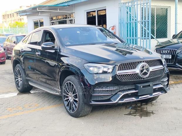 Mercedes-Benz GLE-Class GLE 400d 4MATIC 2021 Black