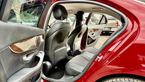 Mercedes-Benz C200 2018 Red