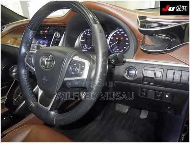Toyota Harrier 2.0 2020 Purple