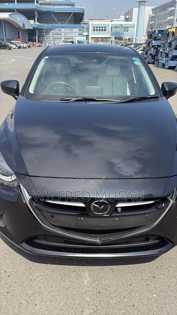 Mazda Demio 2019 Gray