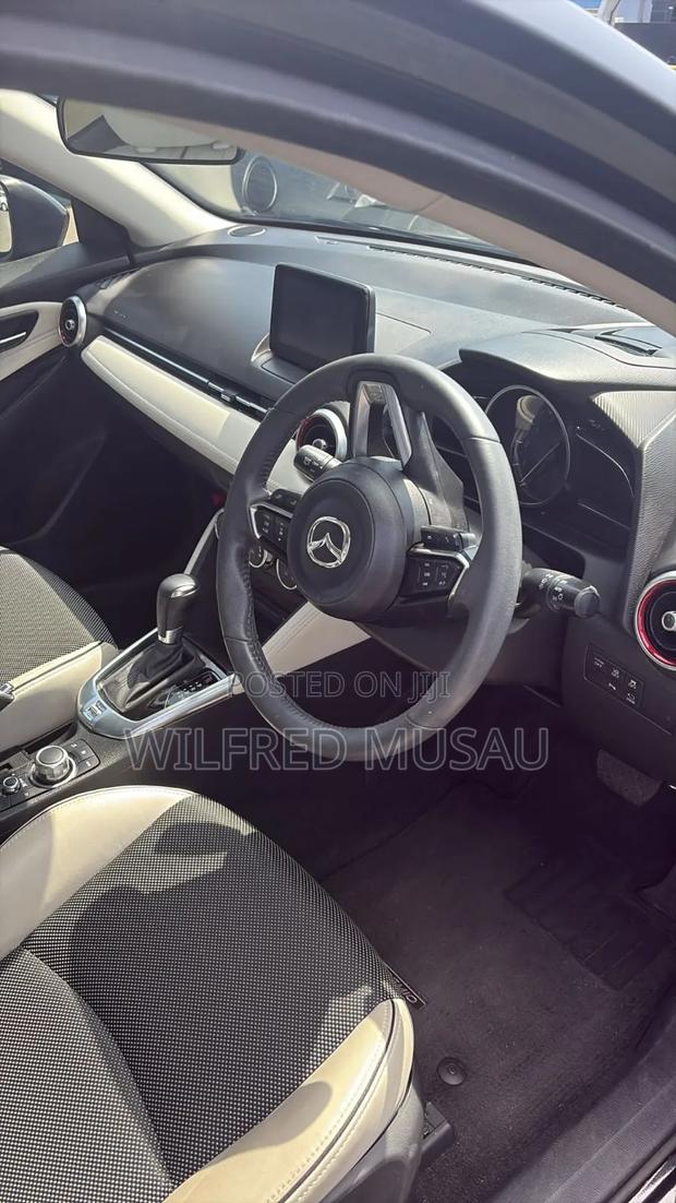 Mazda Demio 2019 Gray