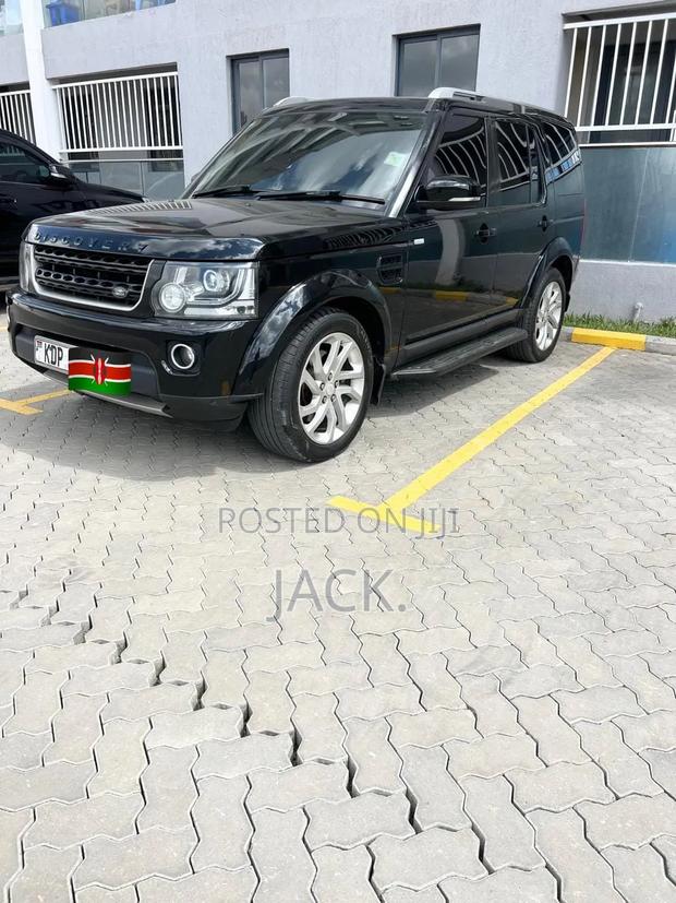 Land Rover Discovery 2016 Black