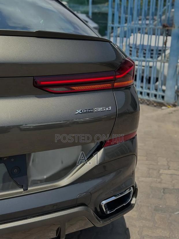 BMW X6 M Sport 2020 Green