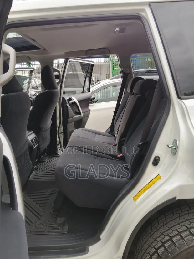 Toyota Land Cruiser Prado 2019 White