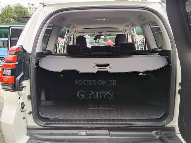 Toyota Land Cruiser Prado 2019 White