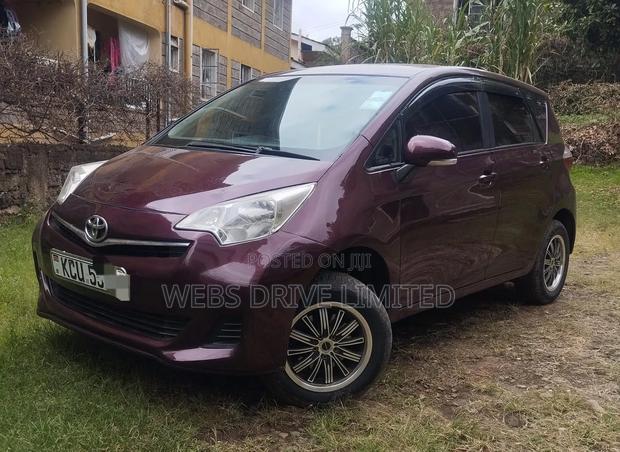 Toyota Ractis 1.3 FWD 2012 Purple