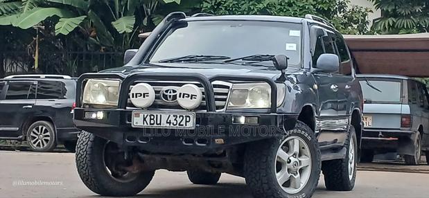 Toyota Land Cruiser 2007 Blue