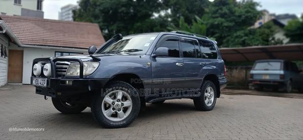 Toyota Land Cruiser 2007 Blue