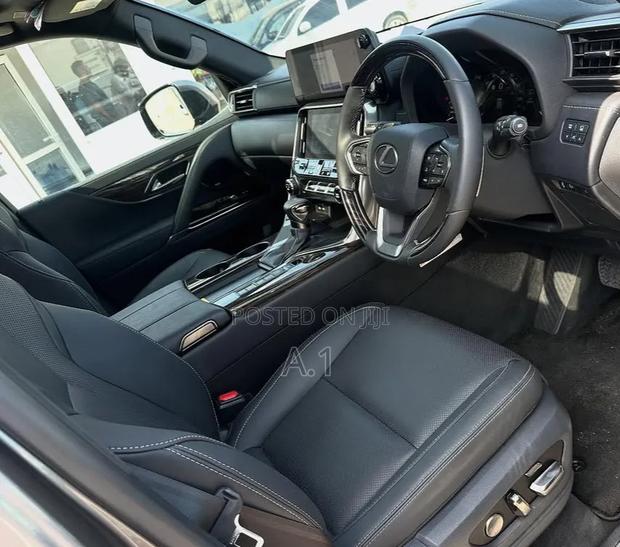 Lexus LX 500d 2024 Gray