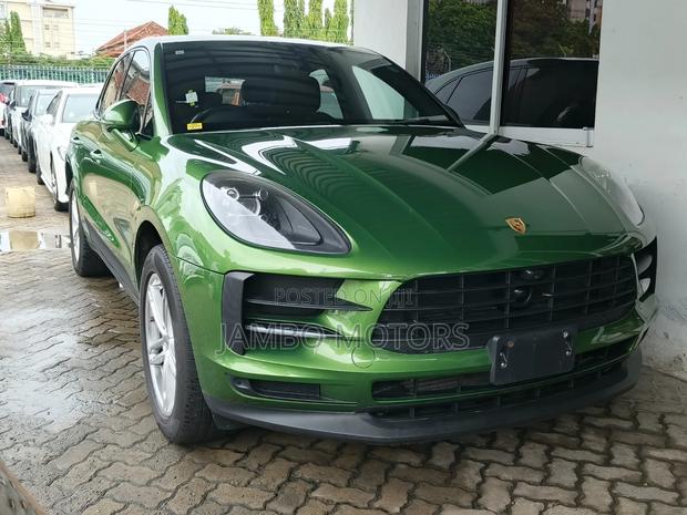 Porsche Macan Base 2020 Green