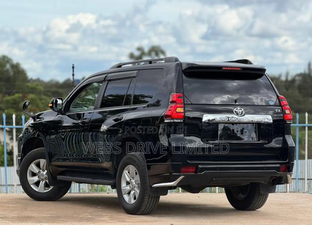 Toyota Land Cruiser Prado 2.7 2019 Black