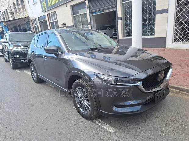 Mazda CX-5 2020 Gray