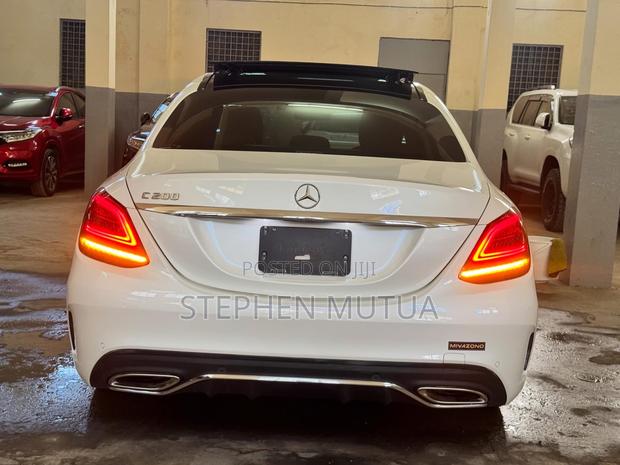 Mercedes-Benz C200 2020 White