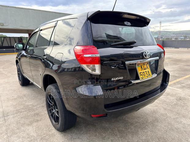 Toyota Vanguard 2012 Black