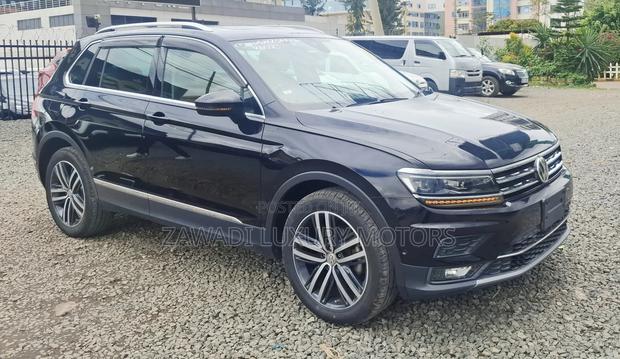 Volkswagen Tiguan 2.0T SEL Premium R-Line AWD 4MOTION 2020 Black