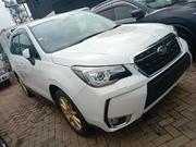 Subaru Forester 2018 White for sale