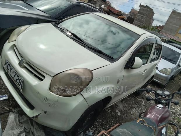 Toyota Passo 2012 White