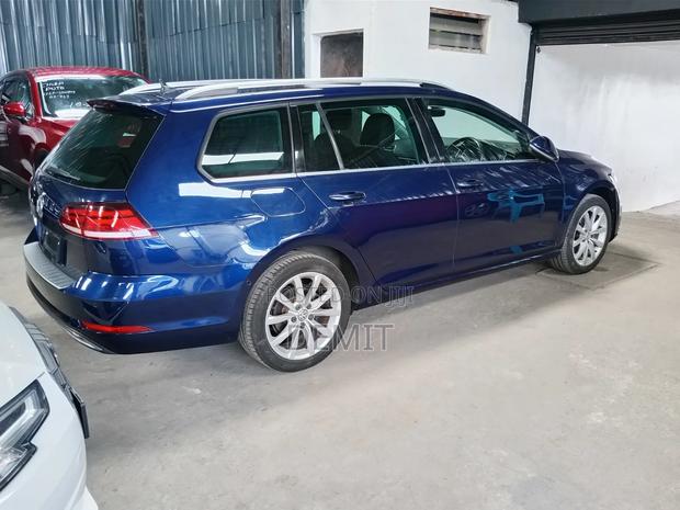 Volkswagen Golf 1.4T TSI FWD 2020 Blue