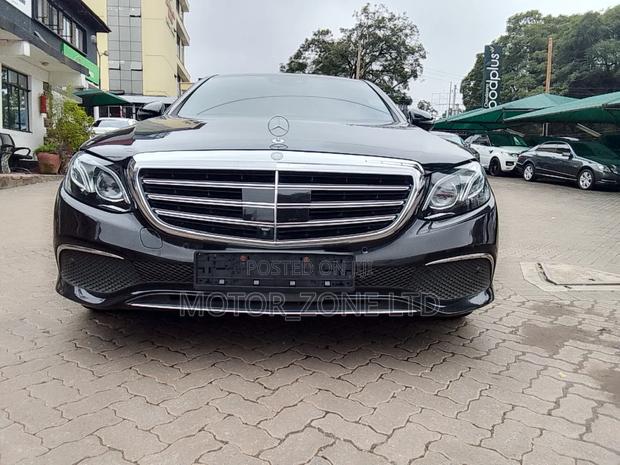 Mercedes-Benz E400 2017 Black