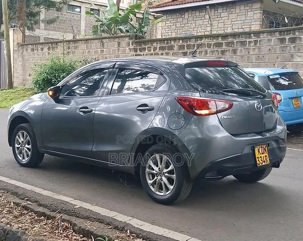 Mazda Demio 2015 Gray