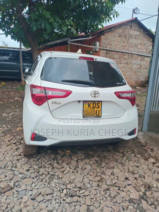 Toyota Vitz 2017 White