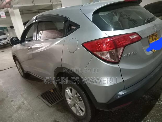 Honda Vezel 2016 Silver