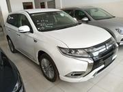 Mitsubishi Outlander 2.0 PHEV AWD 2019 Pearl for sale