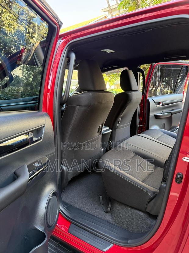 Toyota Hilux 2019 Red