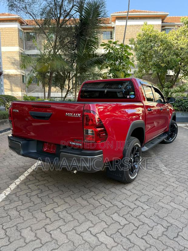 Toyota Hilux 2019 Red