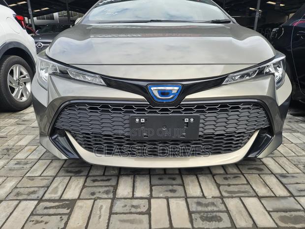 Toyota Corolla 2019 Green