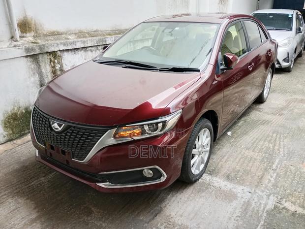 Toyota Allion 2018 Maroon