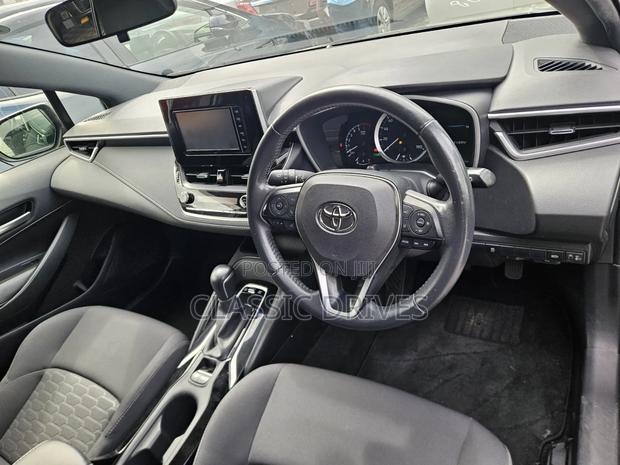 Toyota Corolla 2019 Green