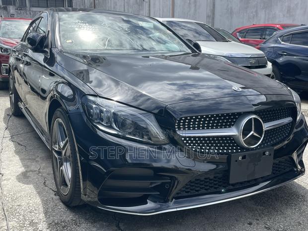 Mercedes-Benz C200 2020 Black