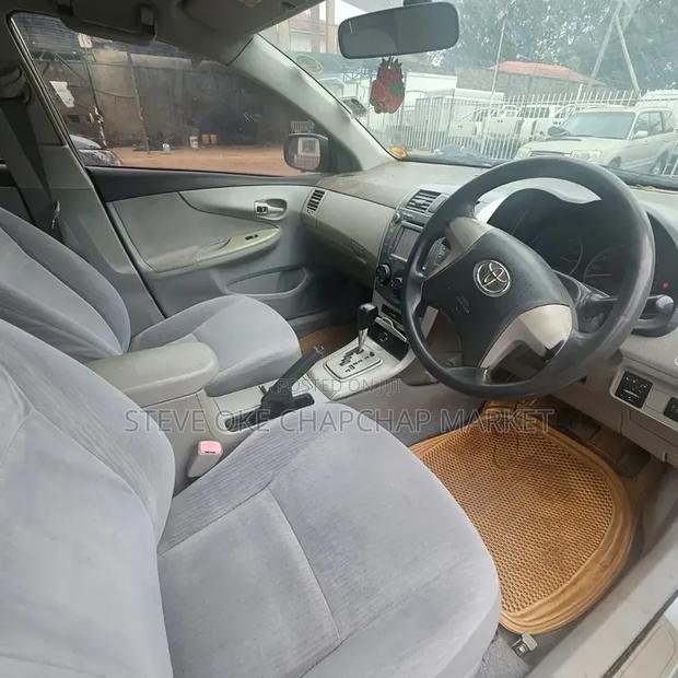 Toyota Axio 2006 Silver