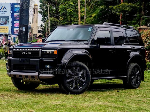 Toyota Land Cruiser LC250 2024 Black