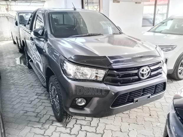 Toyota Hilux Revo Single Cab Deisel 2.4 RWD 2019 Gray