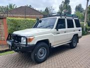 Toyota Land Cruiser 2019 White for sale